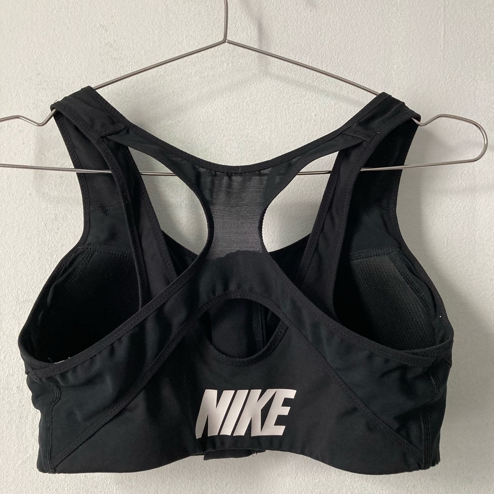 Nike Zip front Bra Sz M